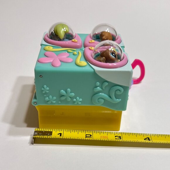 Authentic Littlest Pet Shop Teeniest Tiniest Rabbits and Hamster Mini Playset - Picture 6 of 10